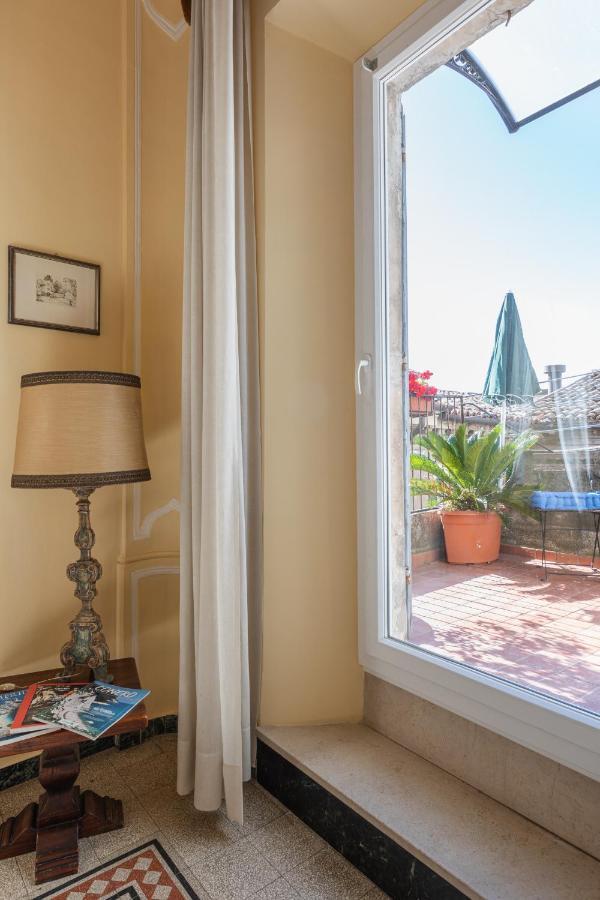 Bed & Breakfast Attico Luce